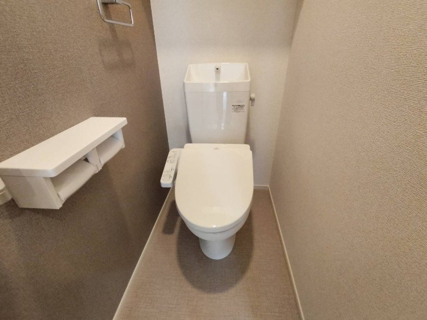 ※同タイプのお部屋の写真になります。 大村線/南風崎駅 車移動　21分13km 1階 築1年