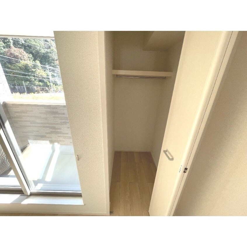  コンテ・ココ　東町