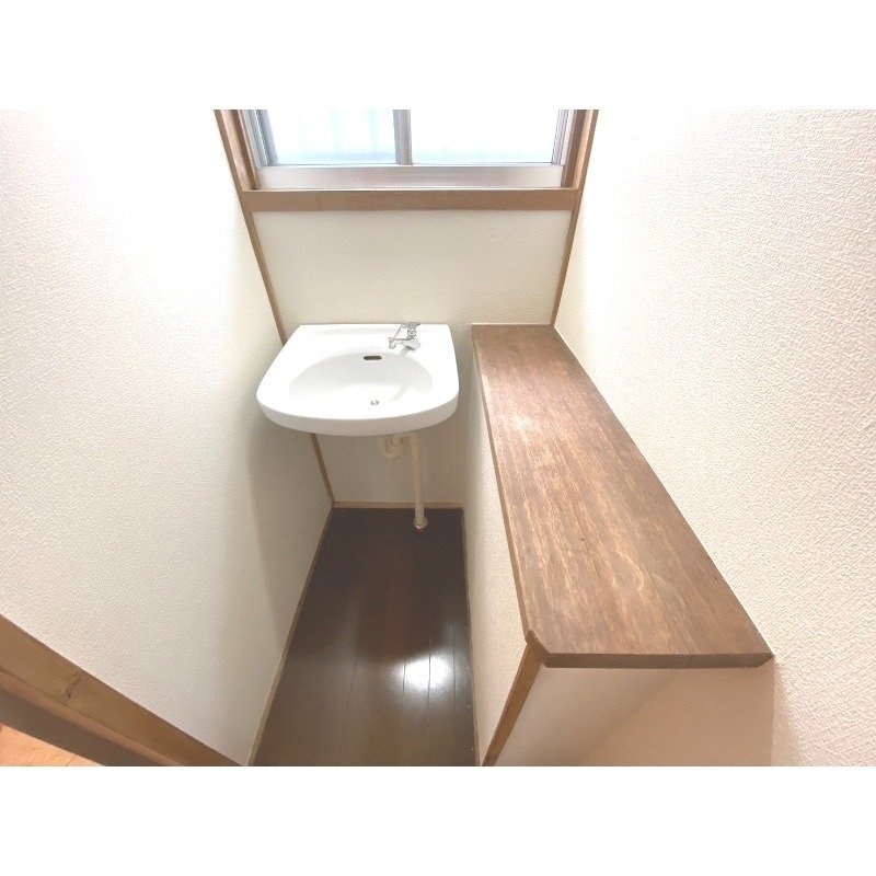  コーポ月津山 B棟