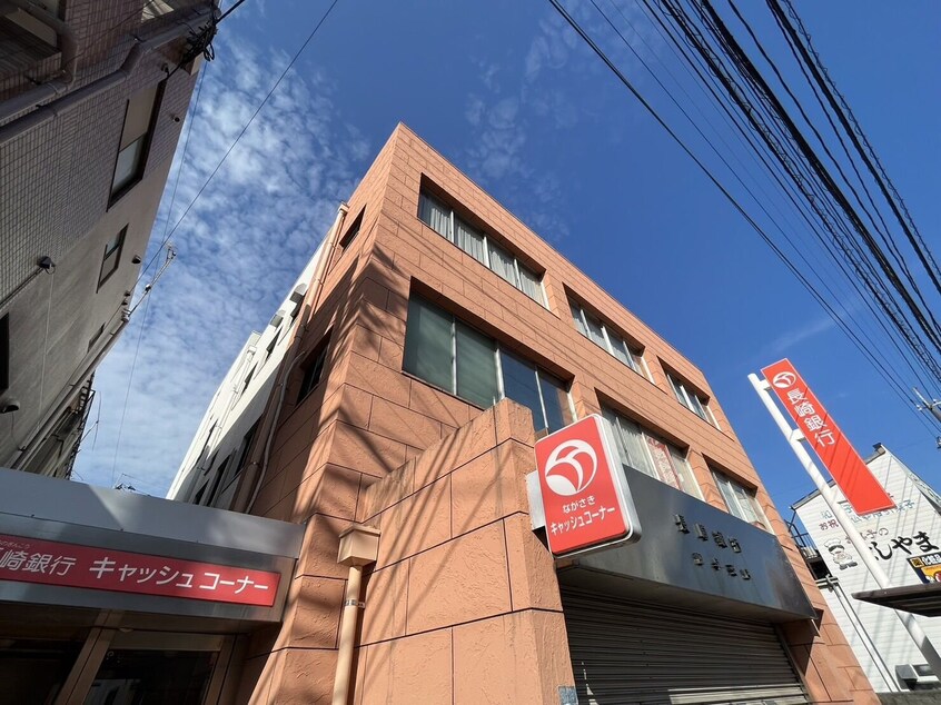 長崎銀行諫早支店(銀行)まで753m ロイヤルニュータウン
