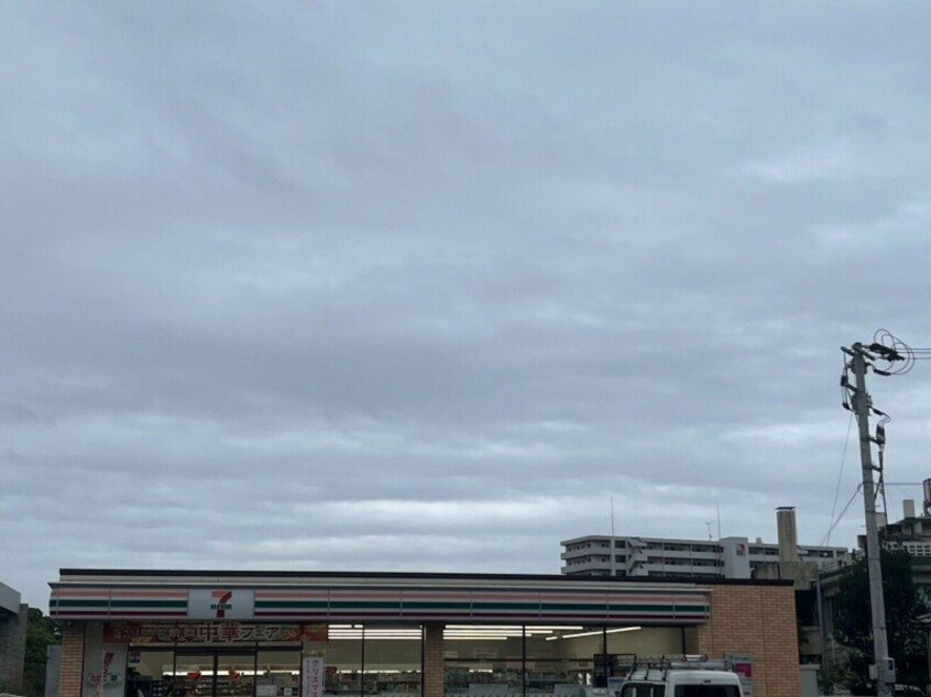 セブンイレブン長崎総合科学大学前店(コンビニ)まで360m 長崎本線/現川駅 徒歩75分 1階 築8年