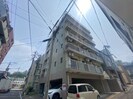 オランダ坂下ビルの外観
