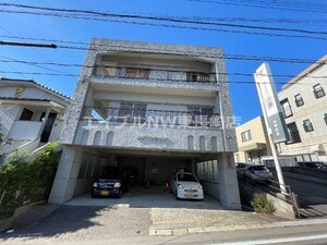 本多マンション