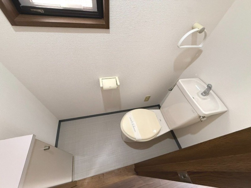  モンパルト万屋