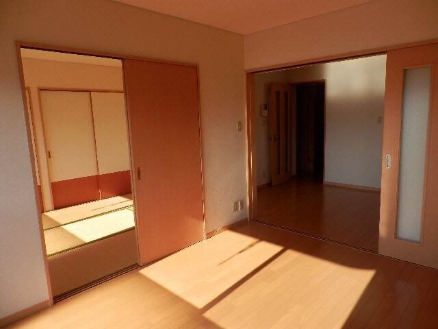 洋室 柿田マンション