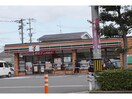 セブンイレブン時津日並郷店(コンビニ)まで695m サニーフラワーハウス