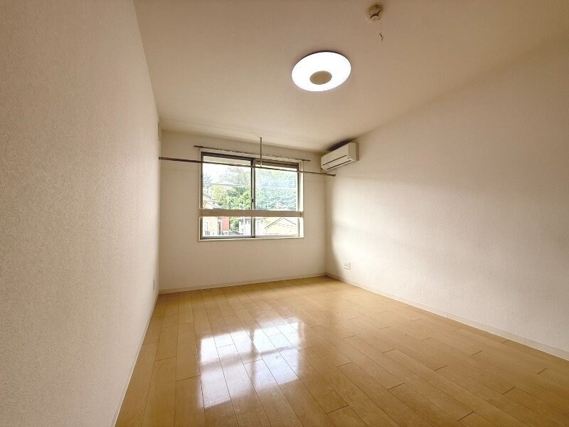  長崎市電５系統<長崎電気軌道>/メディカルセンター駅 徒歩8分 4階 築12年