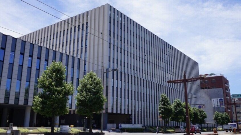 長崎みなとメディカルセンター市民病院(病院)まで678m 長崎市電５系統<長崎電気軌道>/メディカルセンター駅 徒歩8分 1階 築12年