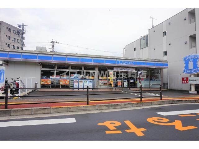 ローソン長崎大橋町店(コンビニ)まで388m 長崎市電１系統<長崎電気軌道>/岩屋橋駅 徒歩4分 4階 築40年