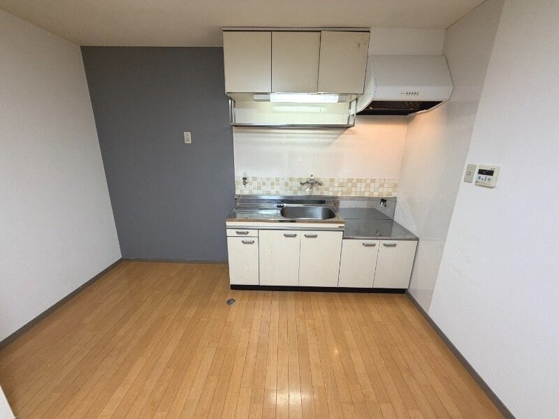  長崎市電１系統<長崎電気軌道>/昭和町通駅 徒歩3分 4階 築39年