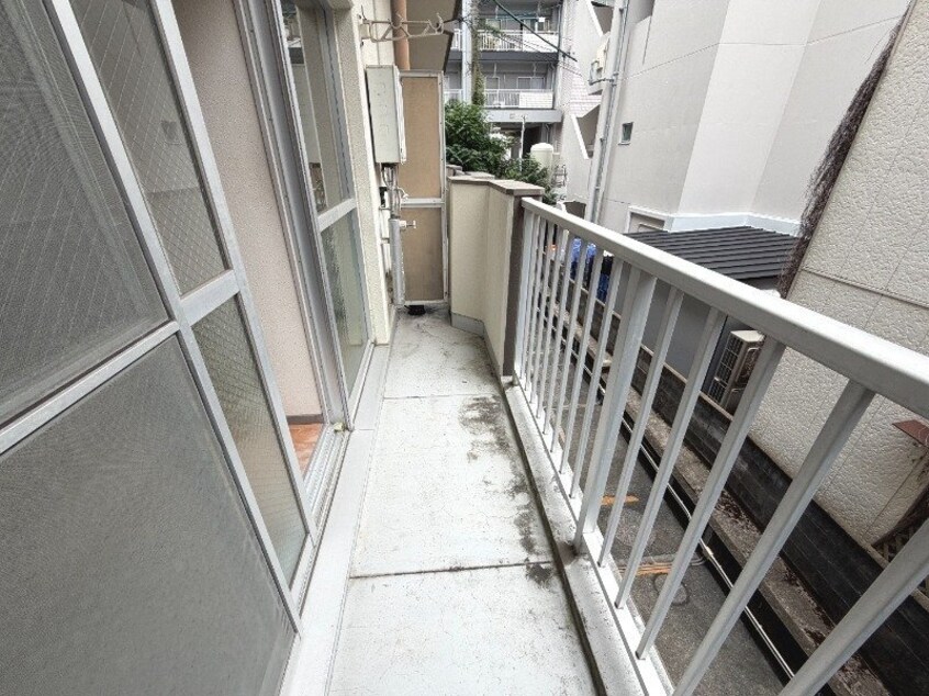  長崎市電１系統<長崎電気軌道>/昭和町通駅 徒歩3分 2階 築39年