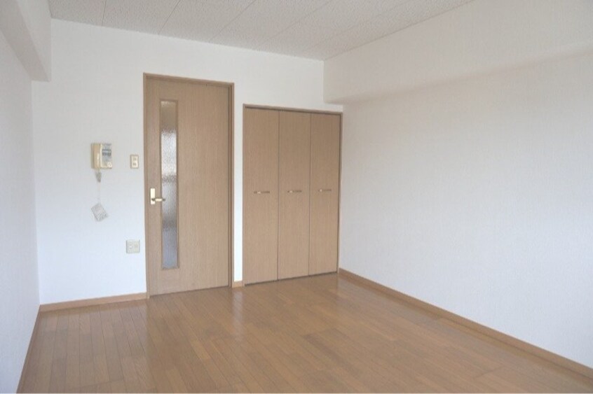 ※別号室写真 サンロイヤルⅠ