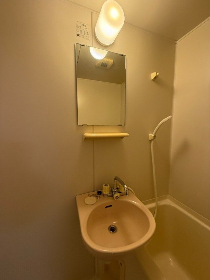 ※別号室の写真※ ウィステリア壱番館