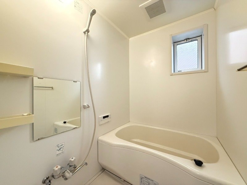  ヴィラウィステリア新小が倉 A棟