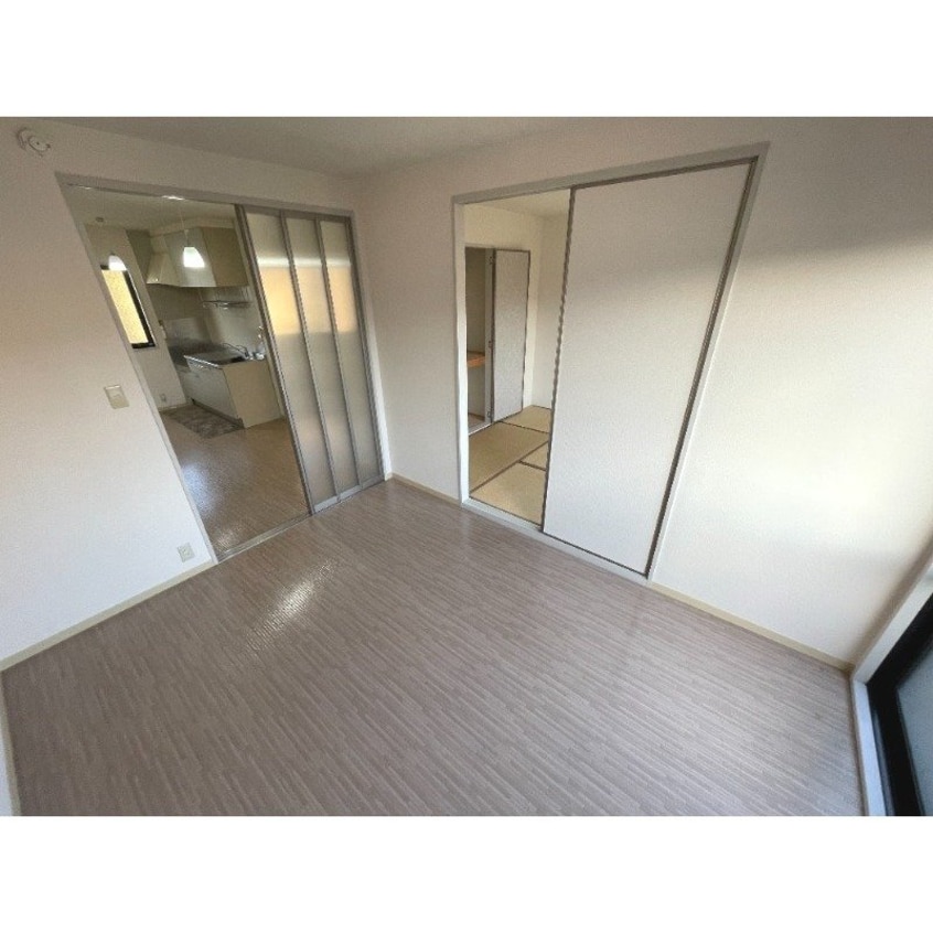 ※別号室の写真になります。 フォーレスS B棟