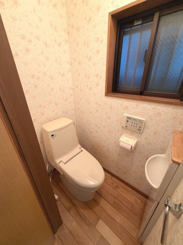  長崎市電１系統<長崎電気軌道>/平和公園駅 徒歩15分 2階 築22年