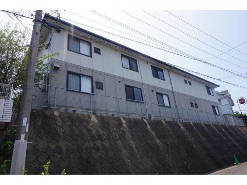 外観 セジュール鳴見ヶ丘