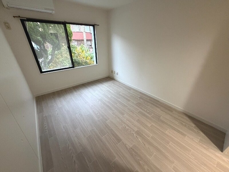  長崎市電１系統<長崎電気軌道>/岩屋橋駅 徒歩10分 2階 築35年