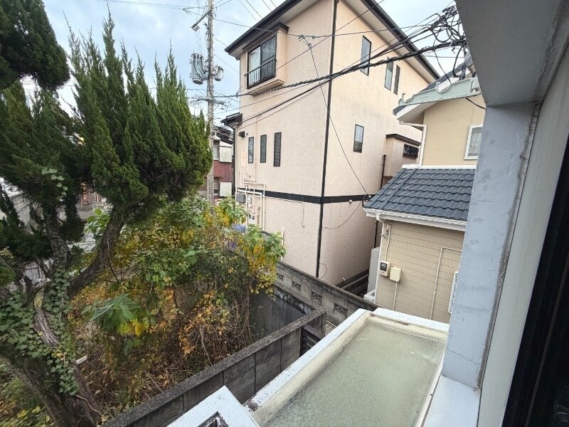  長崎市電１系統<長崎電気軌道>/岩屋橋駅 徒歩10分 2階 築35年