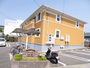 モデルノ　カーサ