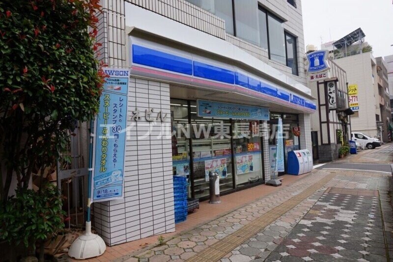 ローソン伊勢町店(コンビニ)まで351m 長崎市電３系統<長崎電気軌道>/新大工町駅 徒歩3分 3階 築33年