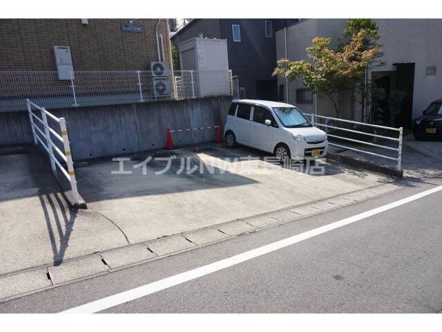 駐車場 ソレイユ女の都