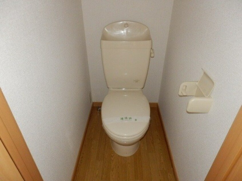  ジュネス・シック