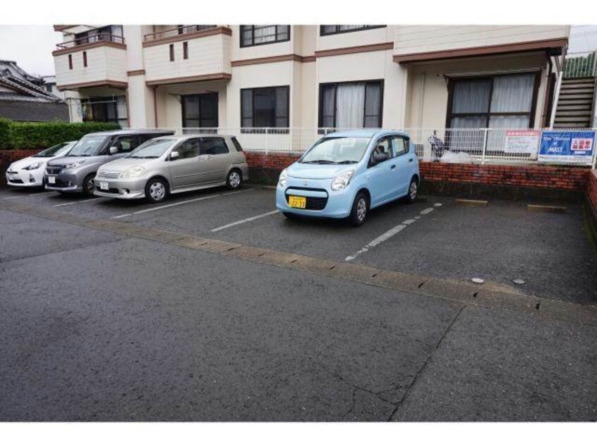 駐車場 ファミール舞