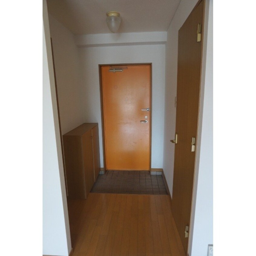 ※写真は別号室のものを使用 ※写真は別号室のものを使用 長崎市電１系統<長崎電気軌道>/長崎大学駅 徒歩13分 3階 築24年