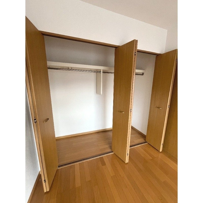 ※写真は別号室のものを使用 ※写真は別号室のものを使用 長崎市電１系統<長崎電気軌道>/長崎大学駅 徒歩13分 3階 築24年