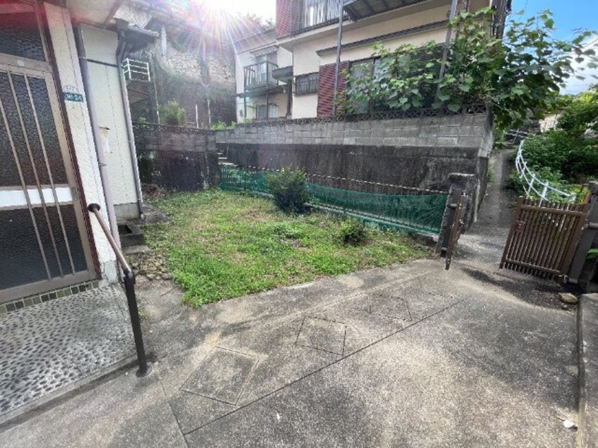  長崎市電１系統<長崎電気軌道>/浦上車庫駅 徒歩16分 1階 築54年