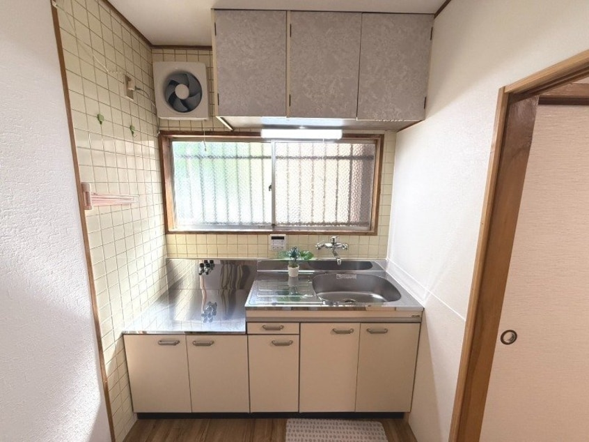  長崎市電１系統<長崎電気軌道>/崇福寺駅 徒歩18分 2階 築45年