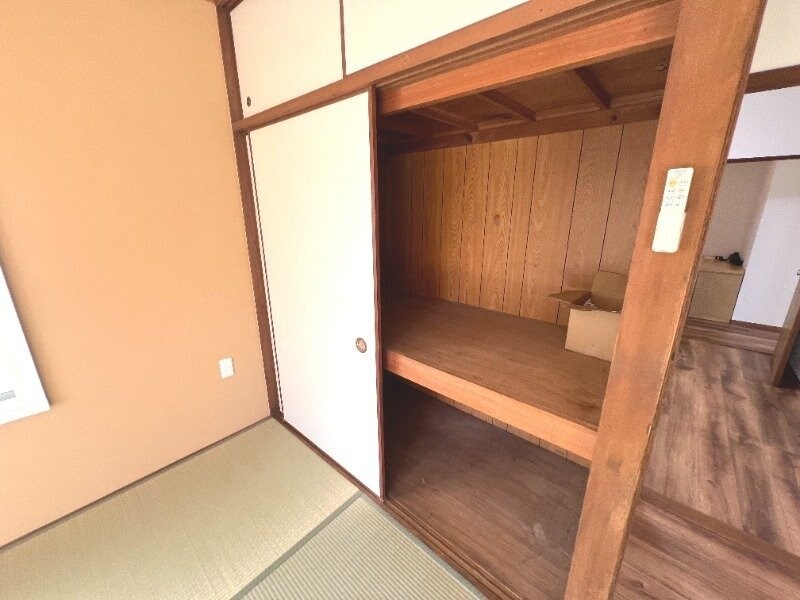  長崎市電１系統<長崎電気軌道>/岩屋橋駅 徒歩7分 2階 築46年