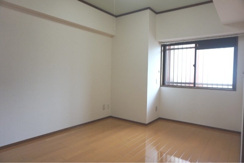 ※702号室写真 リバー山王