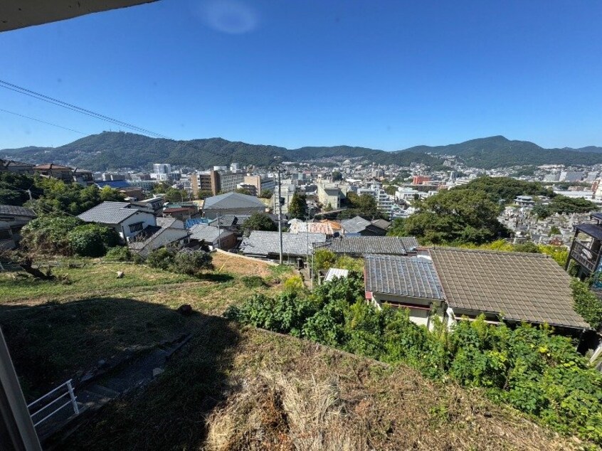  坂本町貸家