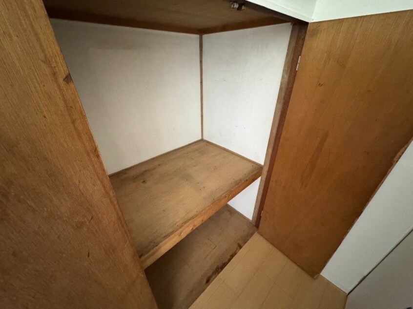  坂本町貸家