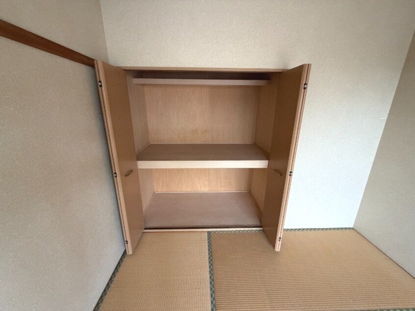  ハイネスアオヤマ横尾