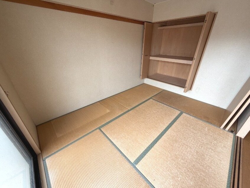  ハイネスアオヤマ横尾