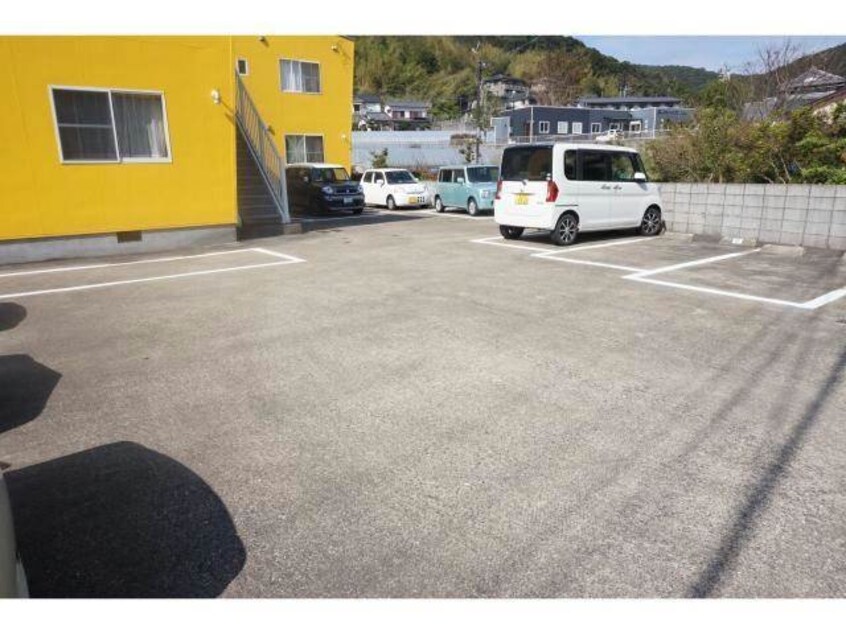 駐車場 フロンティア Ｂ棟