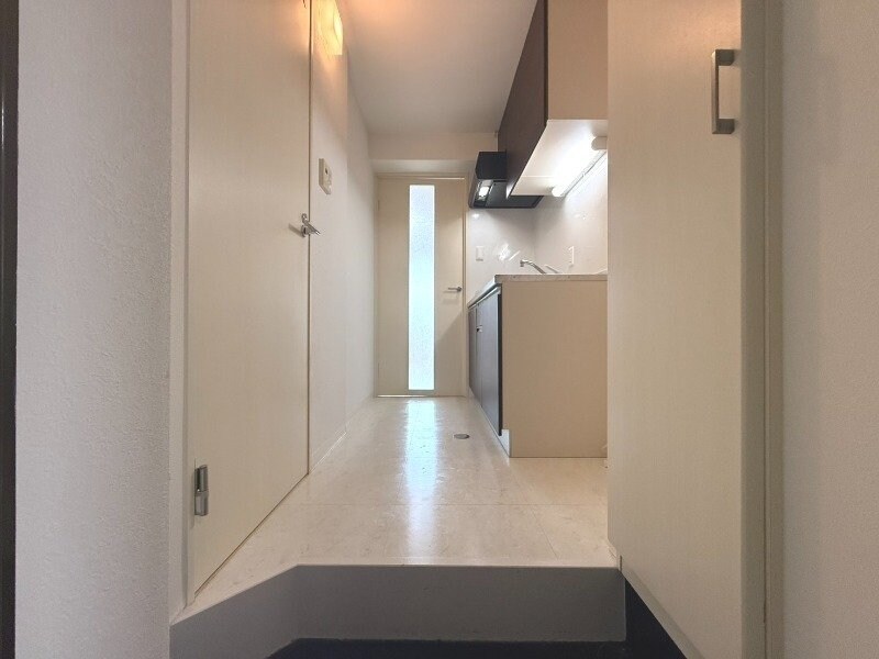  アミティ館内二番館