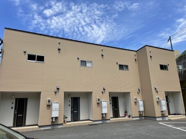  長崎本線/長与駅 徒歩22分 1-2階 築9年