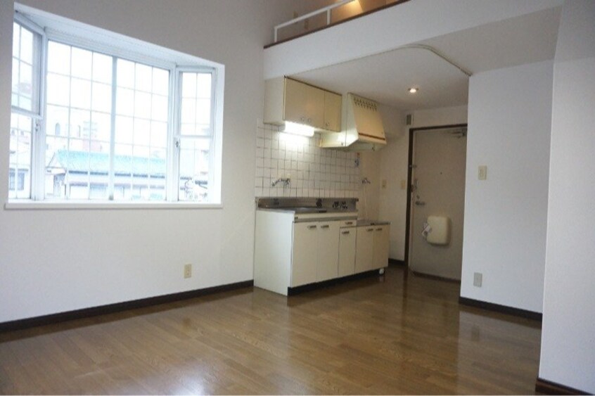  クィーンパレス赤迫