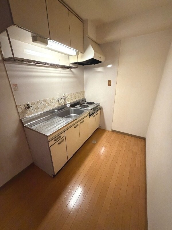  長崎市電１系統<長崎電気軌道>/昭和町通駅 徒歩3分 3階 築39年