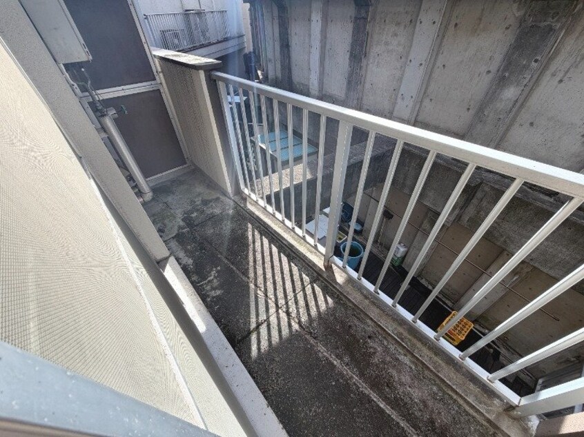  長崎市電１系統<長崎電気軌道>/昭和町通駅 徒歩3分 3階 築39年