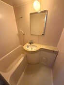  長崎市電１系統<長崎電気軌道>/昭和町通駅 徒歩3分 2階 築39年