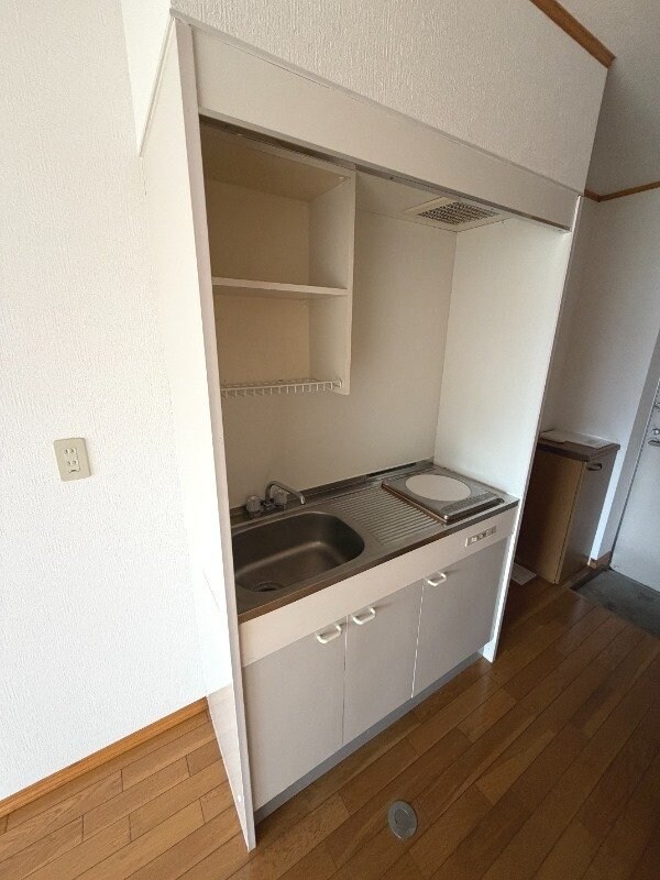  長崎市電１系統<長崎電気軌道>/岩屋橋駅 徒歩10分 3階 築35年