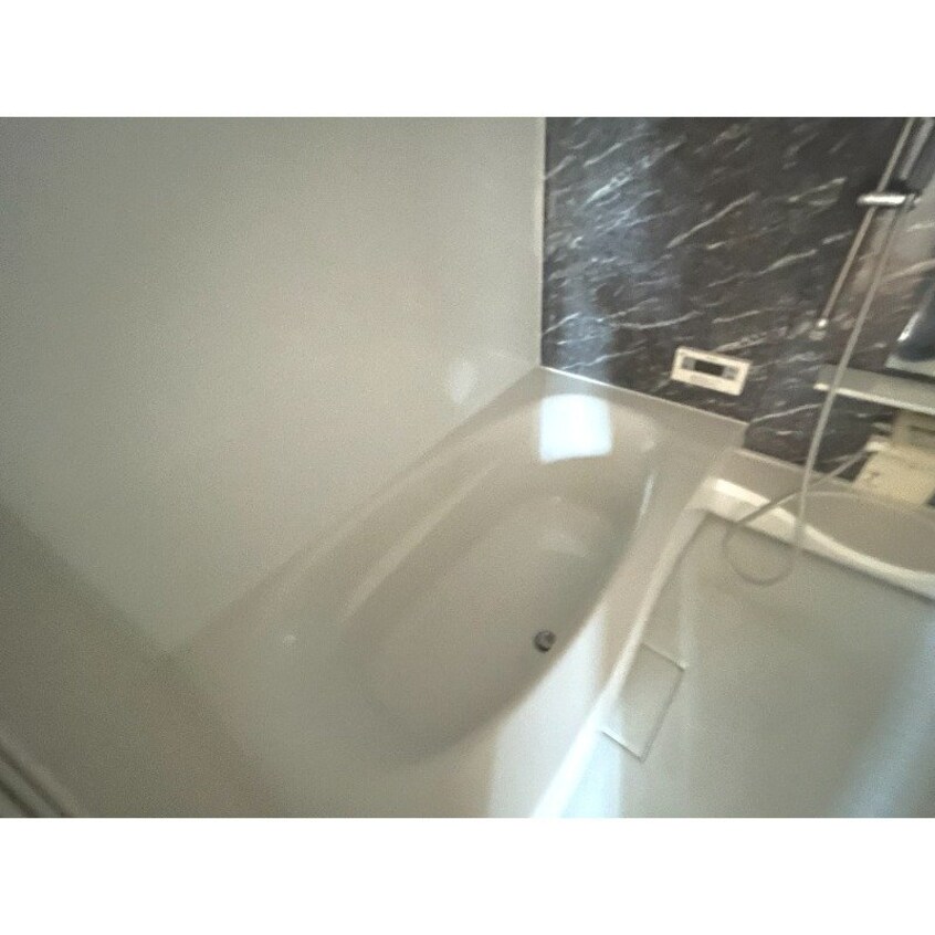 ※別号室の写真になります 長崎本線/道ノ尾駅 バス30分長崎バス・琴海ニュータウン下車:停歩1分 2階 築10年