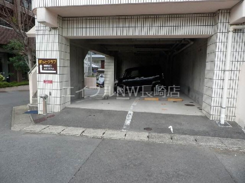 駐車場 ぽっとはうす