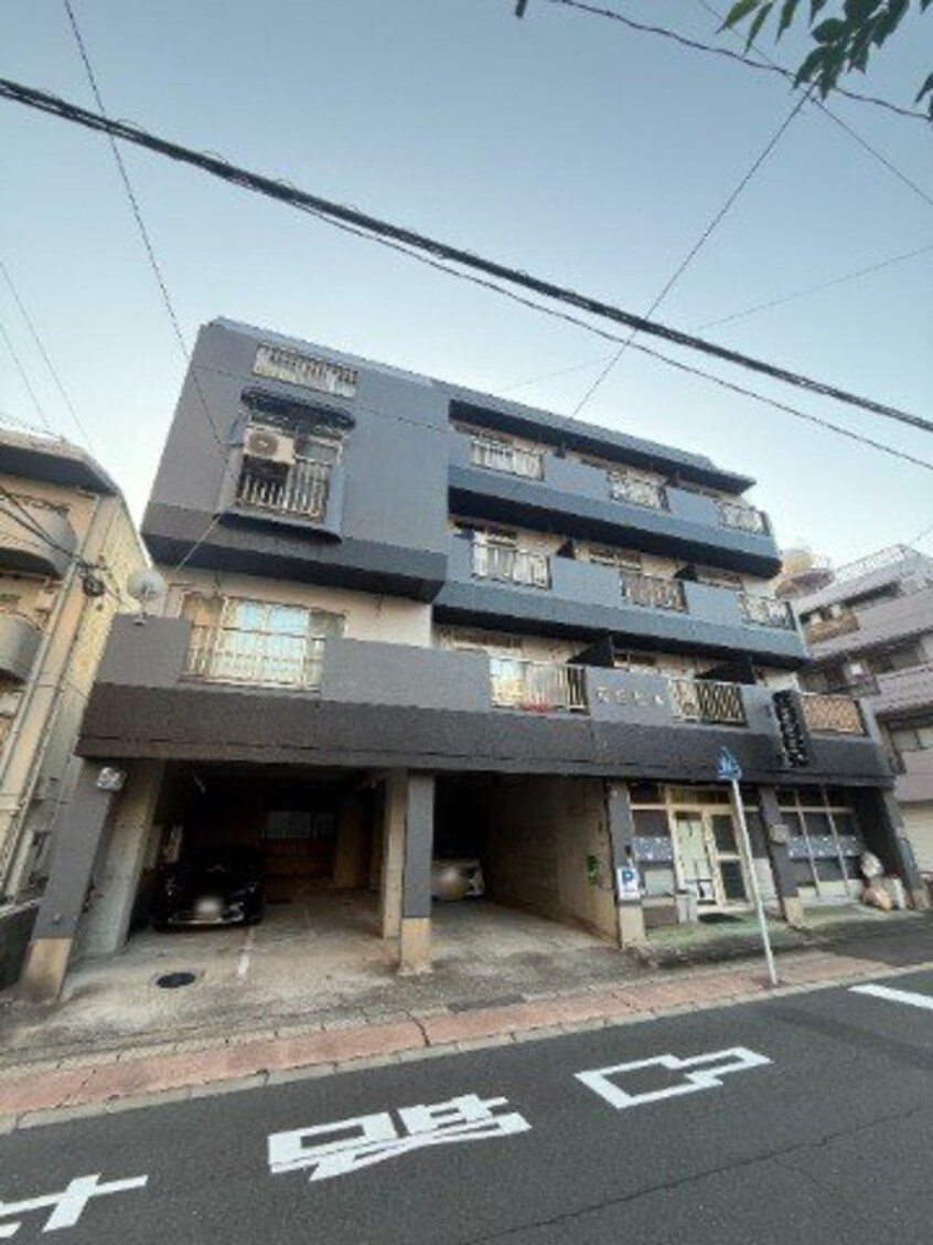  長崎市電１系統<長崎電気軌道>/住吉駅 徒歩5分 3階 築45年