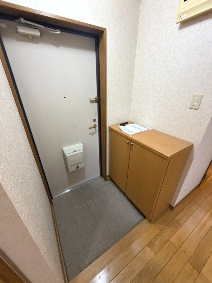  長崎市電１系統<長崎電気軌道>/平和公園駅 徒歩15分 2階 築22年